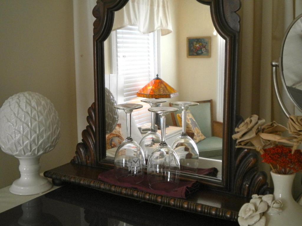 The Stirling House Waterfront Inn Greenport Bagian luar foto