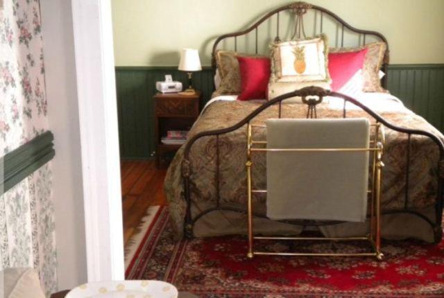 The Stirling House Waterfront Inn Greenport Bagian luar foto